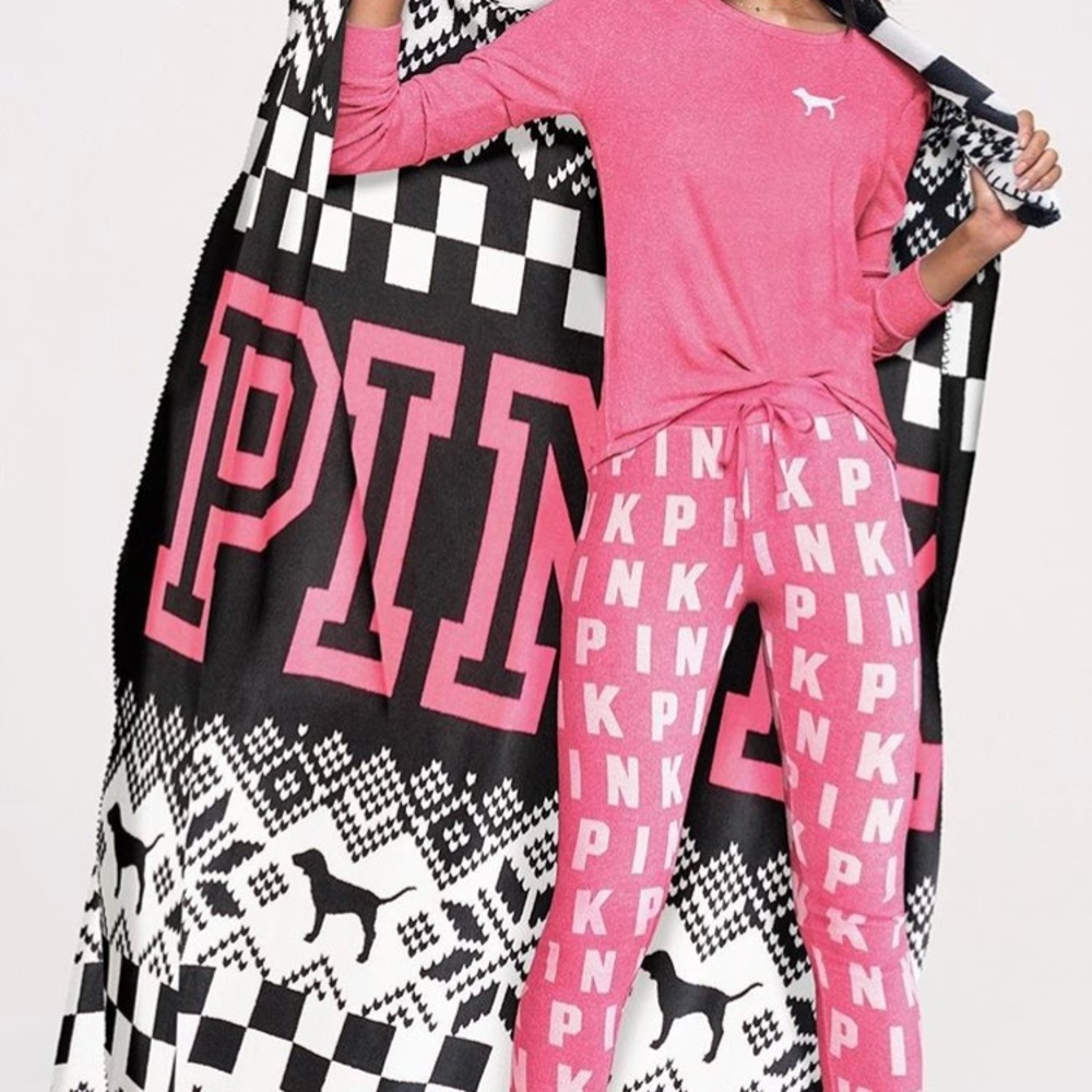 SUPER CUTE BLANKET